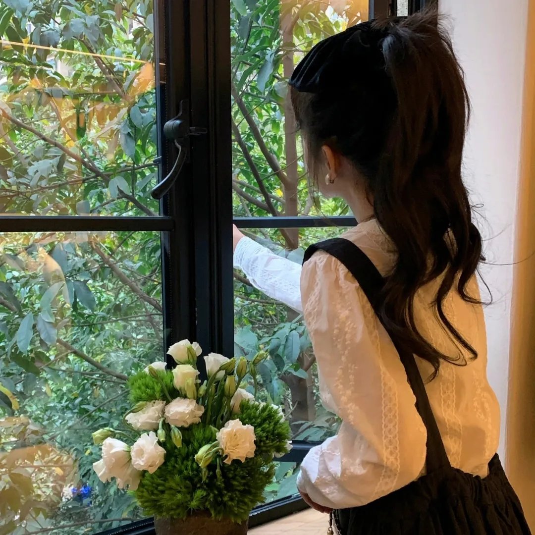 为丑女献上花束